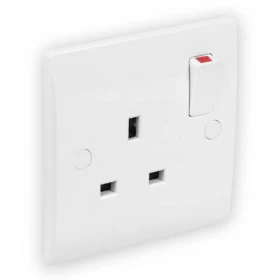 Gang Switched Socket White 13A HB VZ0205